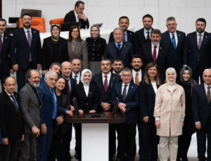 Aile ve Sosyal Hizmetler ile Milli Eğitim bakanlıklarının bütçeleri kabul edildi