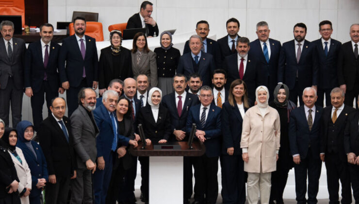 Aile ve Sosyal Hizmetler ile Milli Eğitim bakanlıklarının bütçeleri kabul edildi