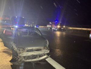 Anadolu Otoyolu’nda iki araç çarpıştı: 9 yaralı