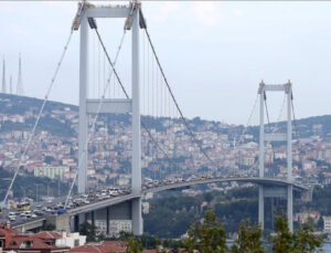 Köprü ve otoyol ücretlerine zam yapıldı