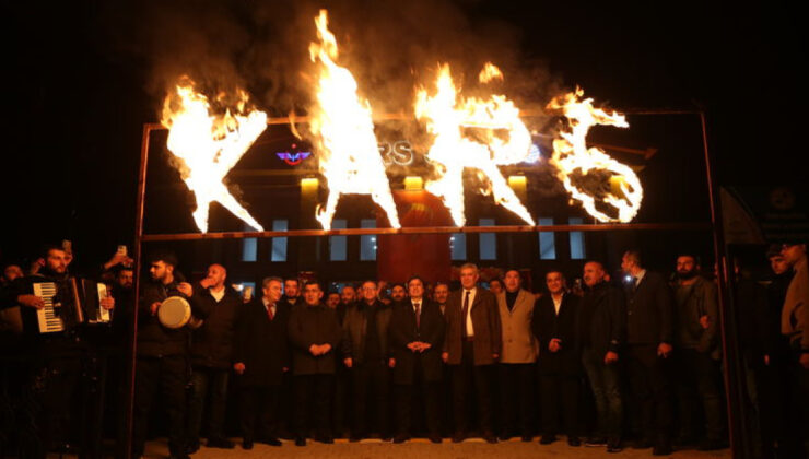 Turistik Doğu Ekspresi’ne Kars’ta coşkulu karşılama