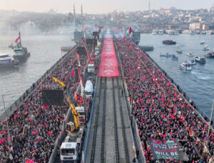 Filistin’e destek İsrail’e “Dur” demek için 3. Galata buluşması